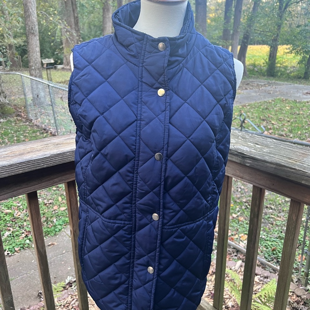 Kim Roger Quilted Navy Blue Women's zip Vest - Picture 2 of 10